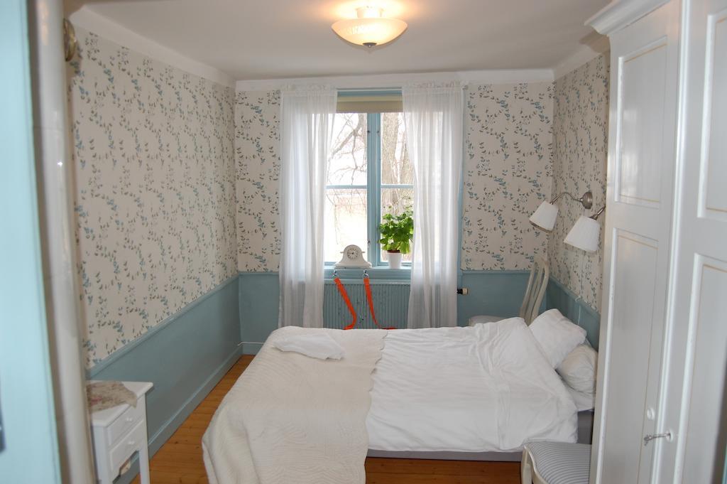 Vagnhärad Tullgarns Vardshus B&B 객실 사진