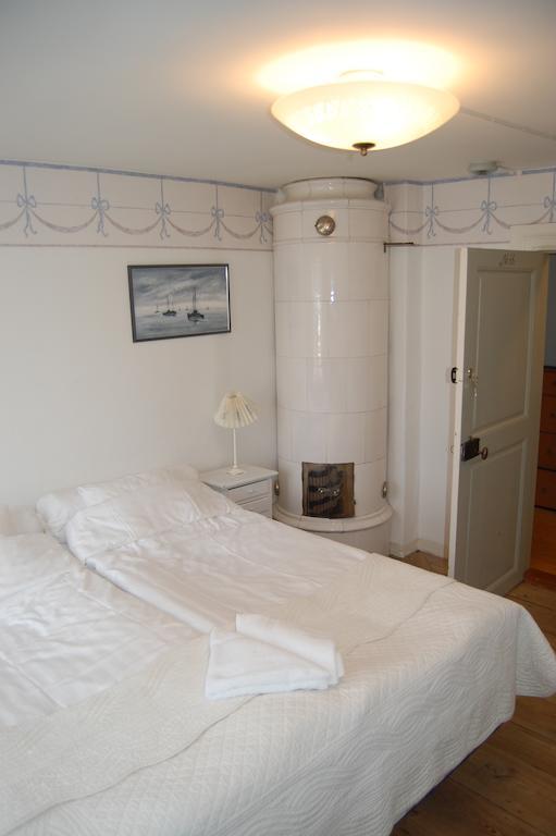 Vagnhärad Tullgarns Vardshus B&B 객실 사진