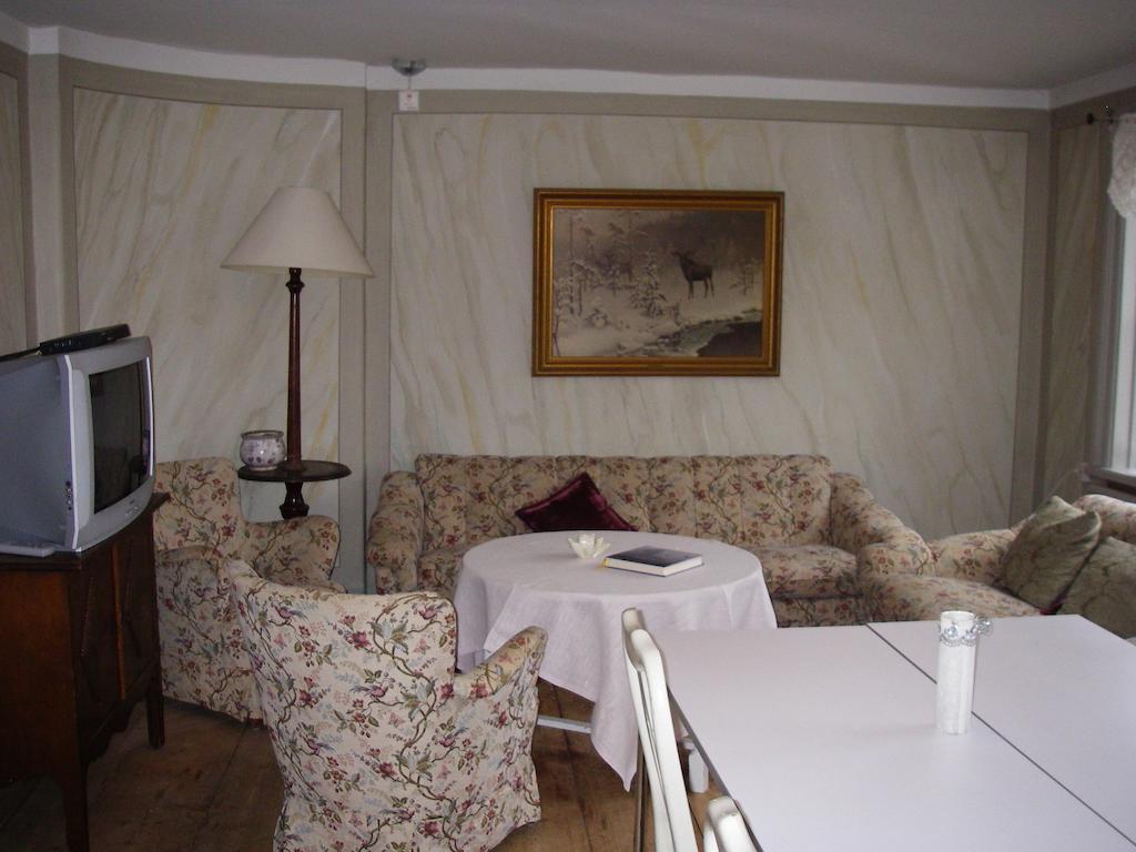 Vagnhärad Tullgarns Vardshus B&B 외부 사진